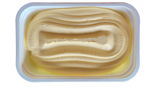 Margarine in Schale