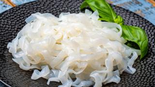 Nudel auf einem Teller